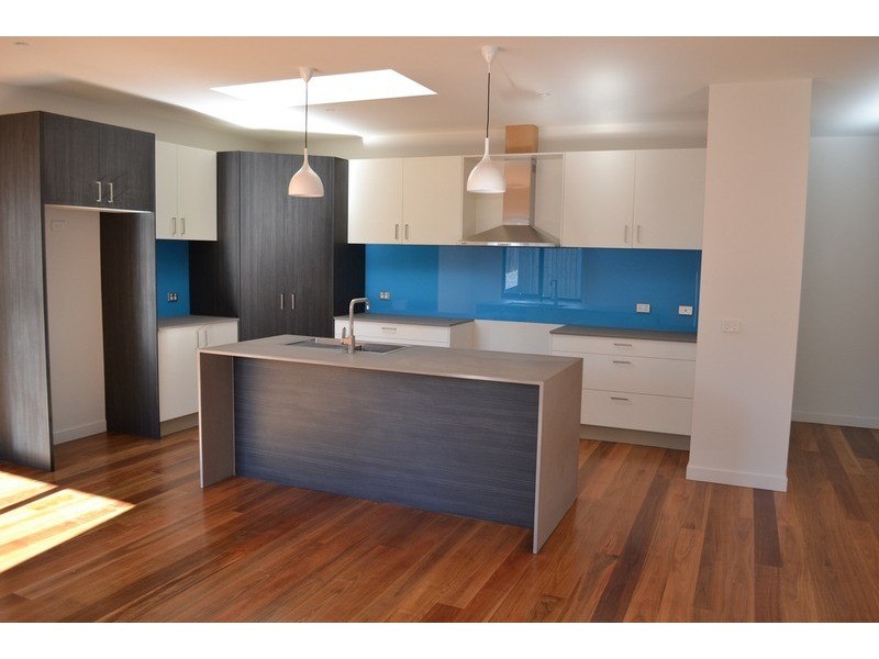 12a Dobell Place, Mooroolbark VIC 3138