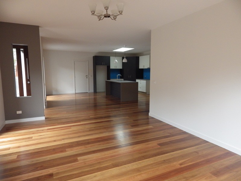 12a Dobell Place, Mooroolbark VIC 3138