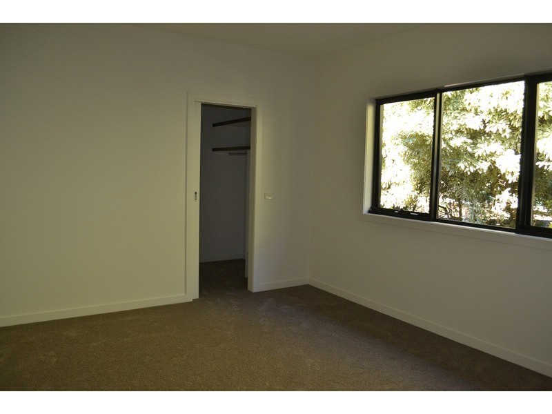 12a Dobell Place, Mooroolbark VIC 3138
