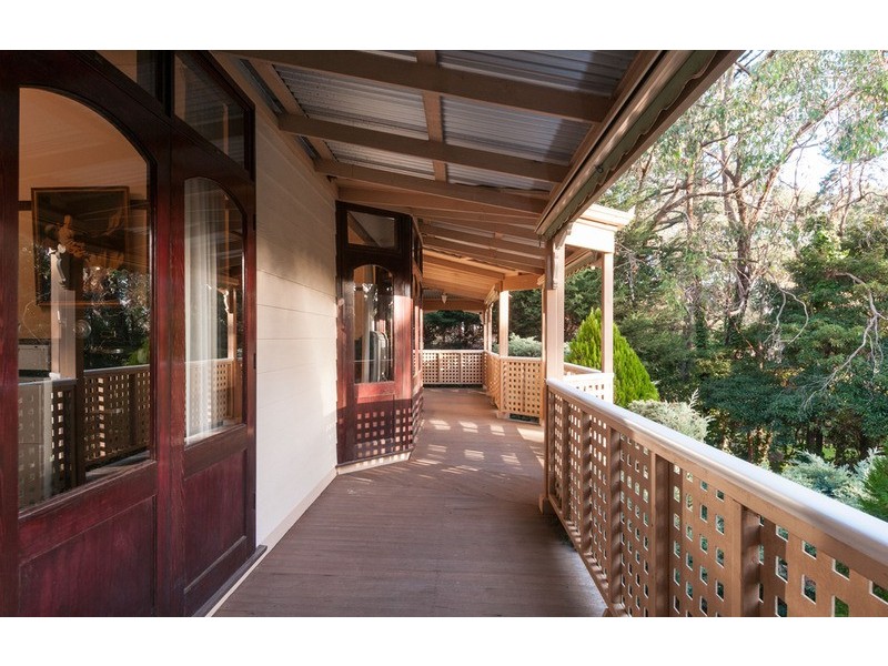 87 Edinburgh  Road, Lilydale VIC 3140