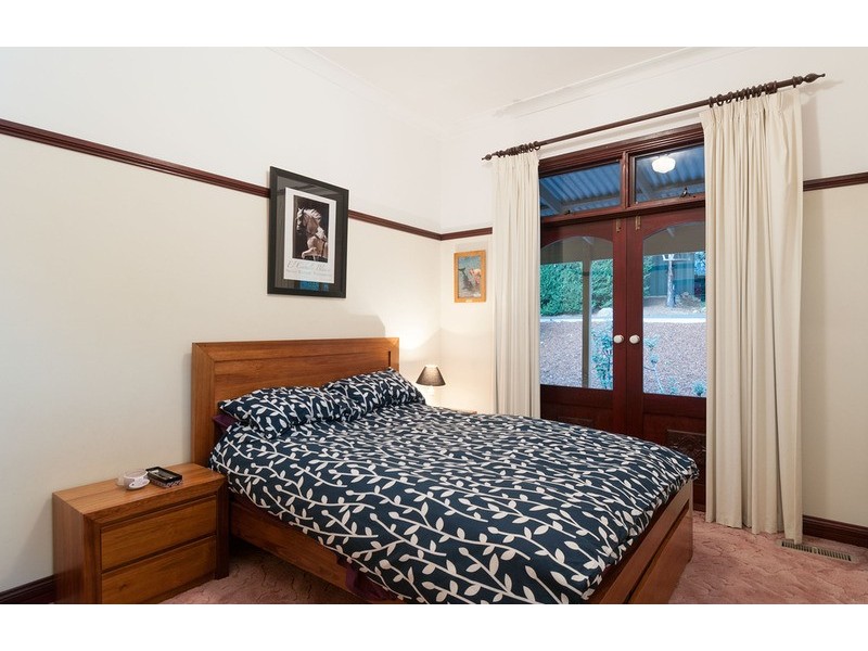 87 Edinburgh  Road, Lilydale VIC 3140