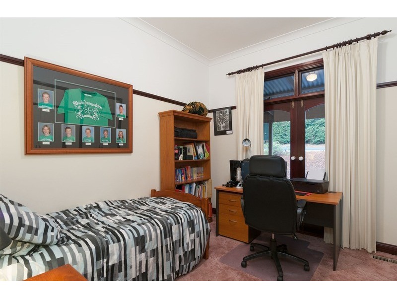 87 Edinburgh  Road, Lilydale VIC 3140