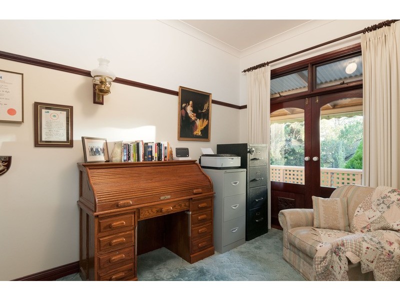 87 Edinburgh  Road, Lilydale VIC 3140