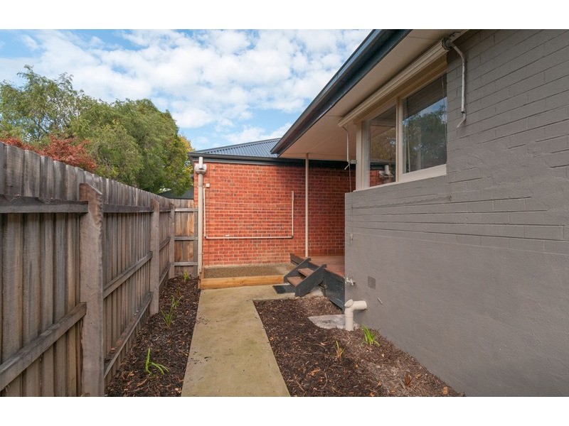 1/20 Beresford Road, Lilydale VIC 3140