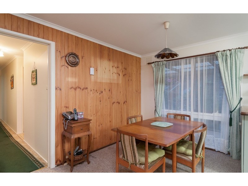 12 Braeside Drive, Launching Place VIC 3139