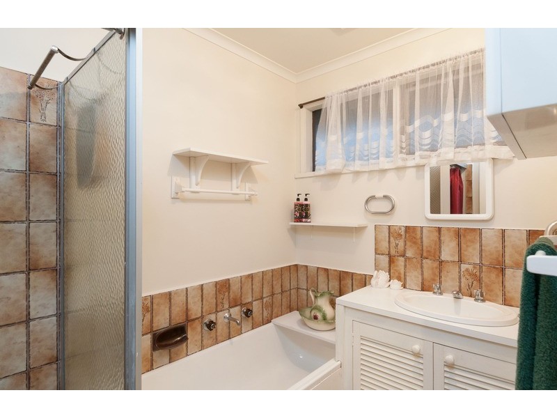 12 Braeside Drive, Launching Place VIC 3139