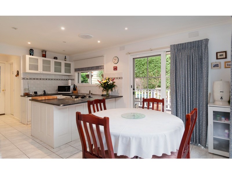 27 Rangeview Road, Mount Evelyn VIC 3796