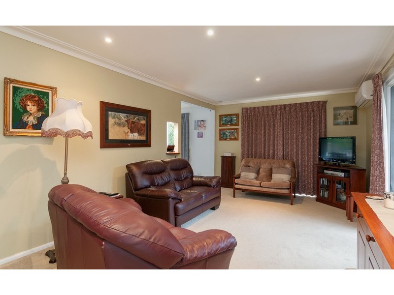 27 Rangeview Road, Mount Evelyn VIC 3796