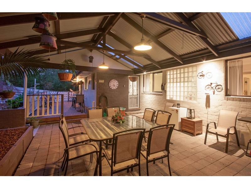 27 Rangeview Road, Mount Evelyn VIC 3796