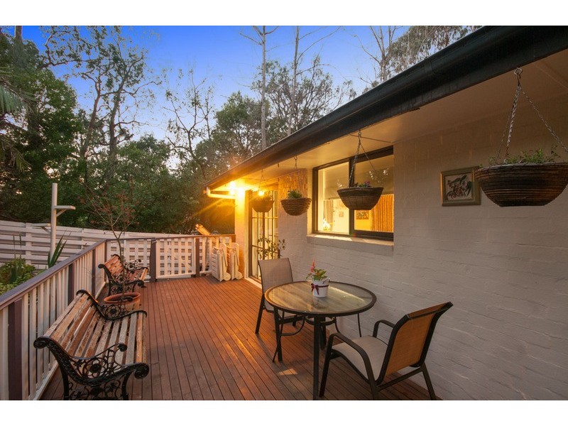 27 Rangeview Road, Mount Evelyn VIC 3796