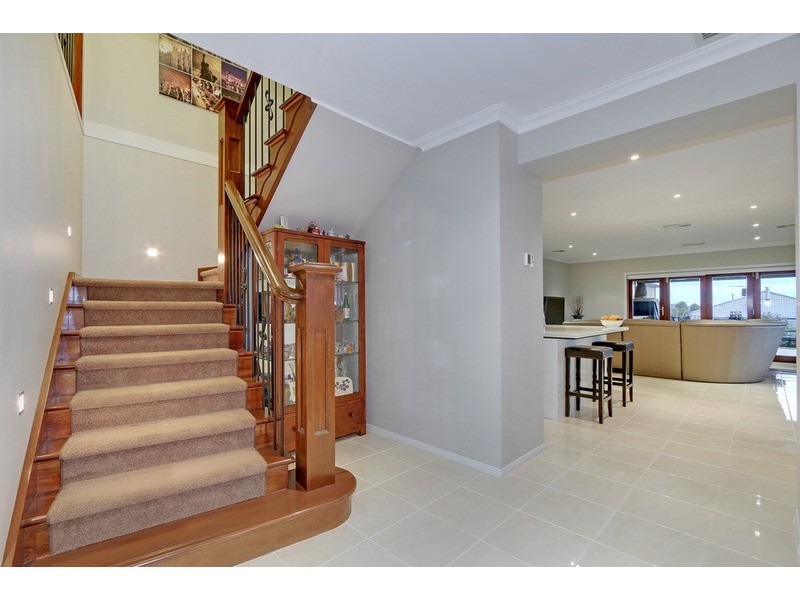29 Kingston Way, Mooroolbark VIC 3138