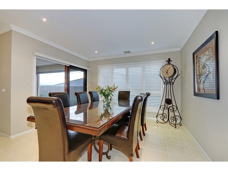 29 Kingston Way, Mooroolbark VIC 3138