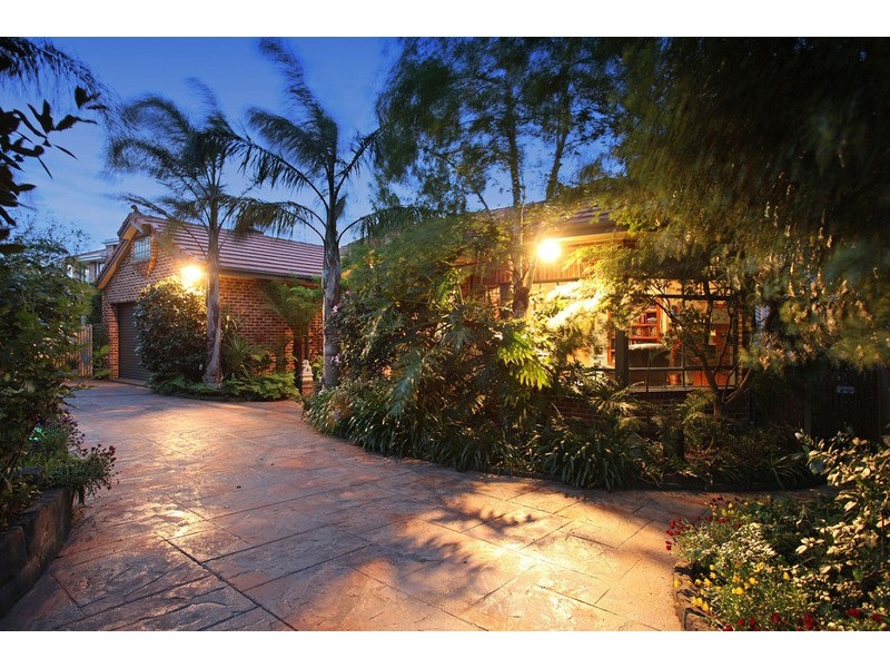 12 Billanook Way, Chirnside Park VIC 3116