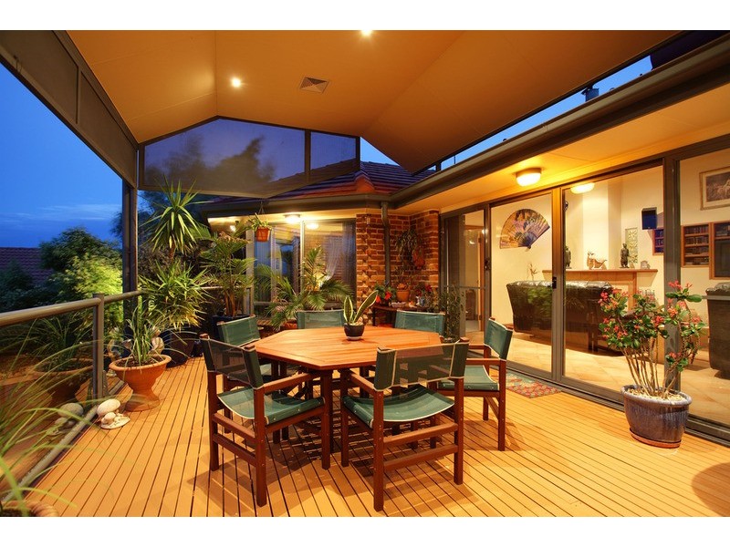 12 Billanook Way, Chirnside Park VIC 3116