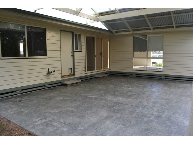 2/8 Morelle Court, Mooroolbark VIC 3138