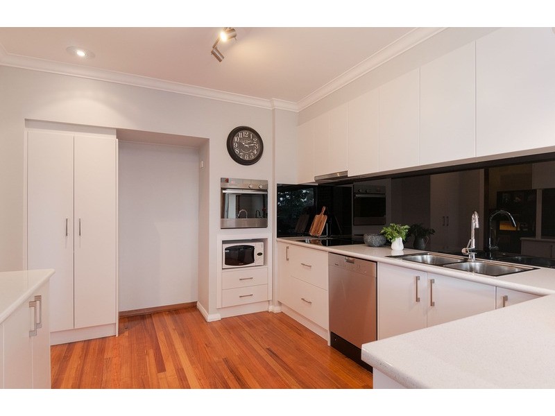 36 Daymar Drive, Mooroolbark VIC 3138