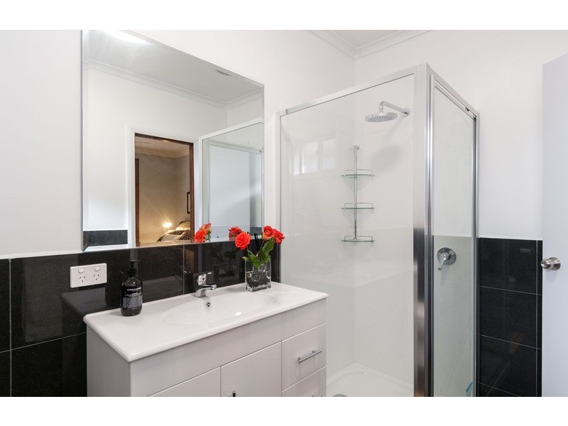 36 Daymar Drive, Mooroolbark VIC 3138