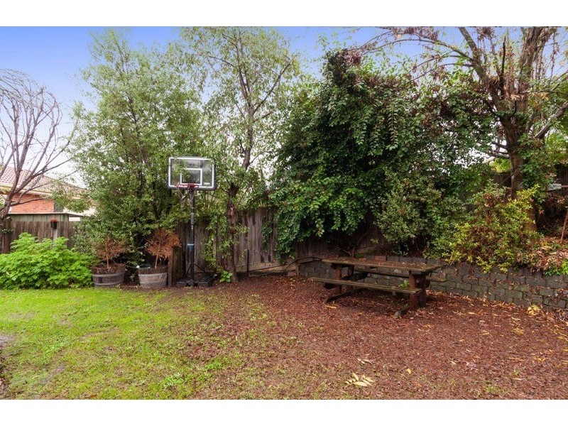 9 Green Street, Mooroolbark VIC 3138