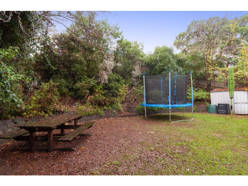9 Green Street, Mooroolbark VIC 3138