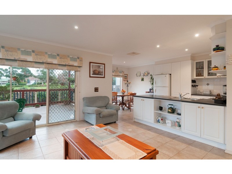 7 Wiltshire Place, Chirnside Park VIC 3116