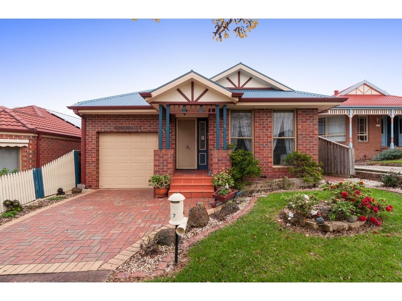 7 Wiltshire Place, Chirnside Park VIC 3116