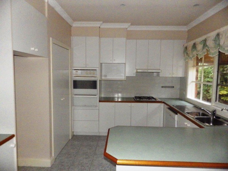 17A Hill Road, Montrose VIC 3765