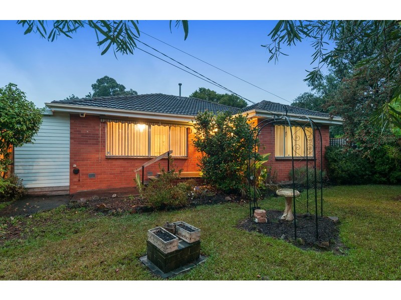 44 Blackburn Road, Mooroolbark VIC 3138