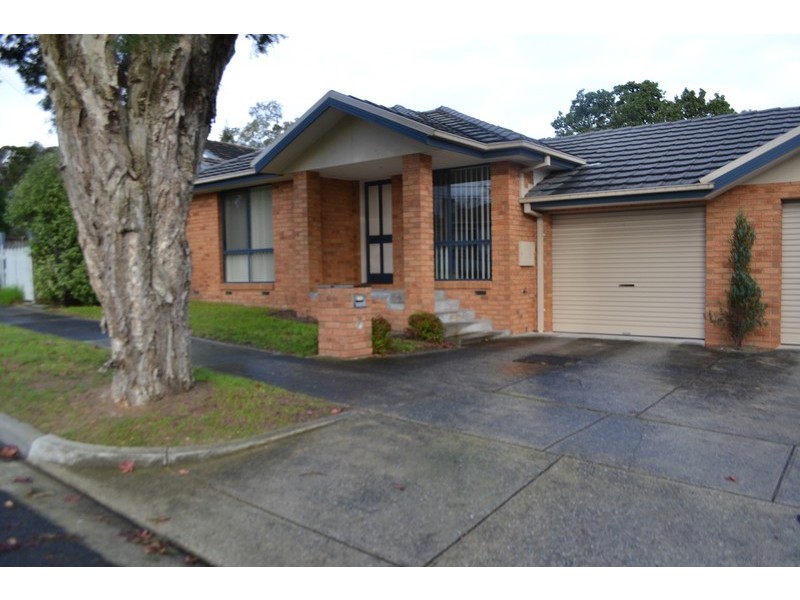 19 Neville Street, Ringwood VIC 3134