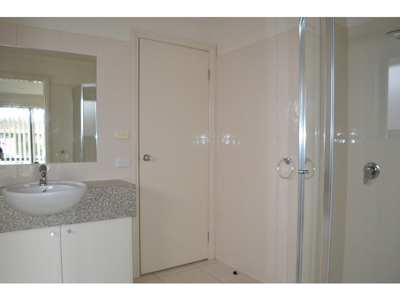 19 Neville Street, Ringwood VIC 3134