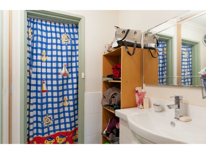 23 Meadowlark Lane, Mooroolbark VIC 3138