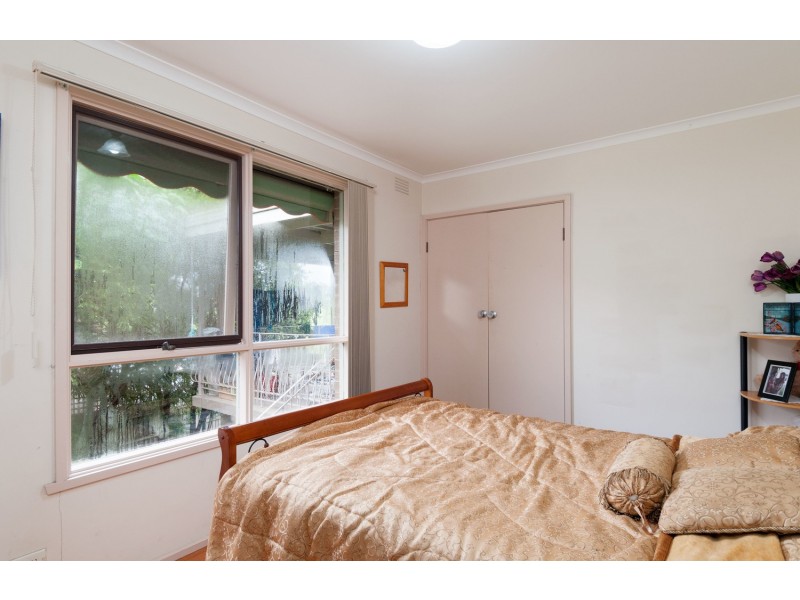 23 Meadowlark Lane, Mooroolbark VIC 3138