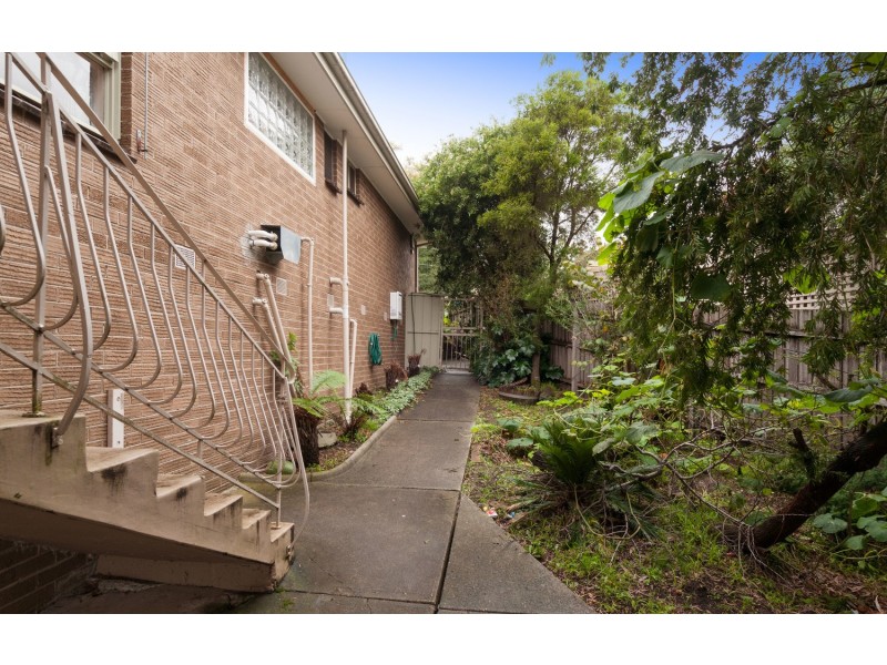 23 Meadowlark Lane, Mooroolbark VIC 3138