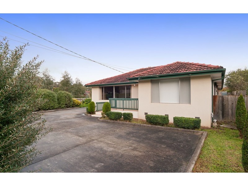 383 Hull Road, Mooroolbark VIC 3138