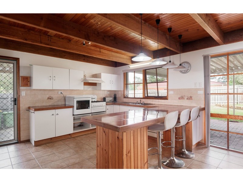 383 Hull Road, Mooroolbark VIC 3138