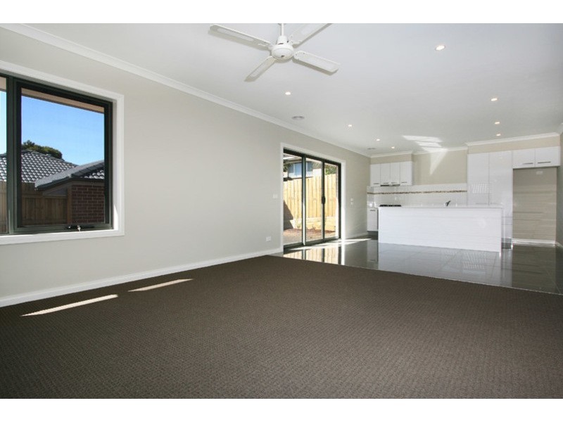 1,7,8,9/37 Tamworth Road, Kilsyth VIC 3137