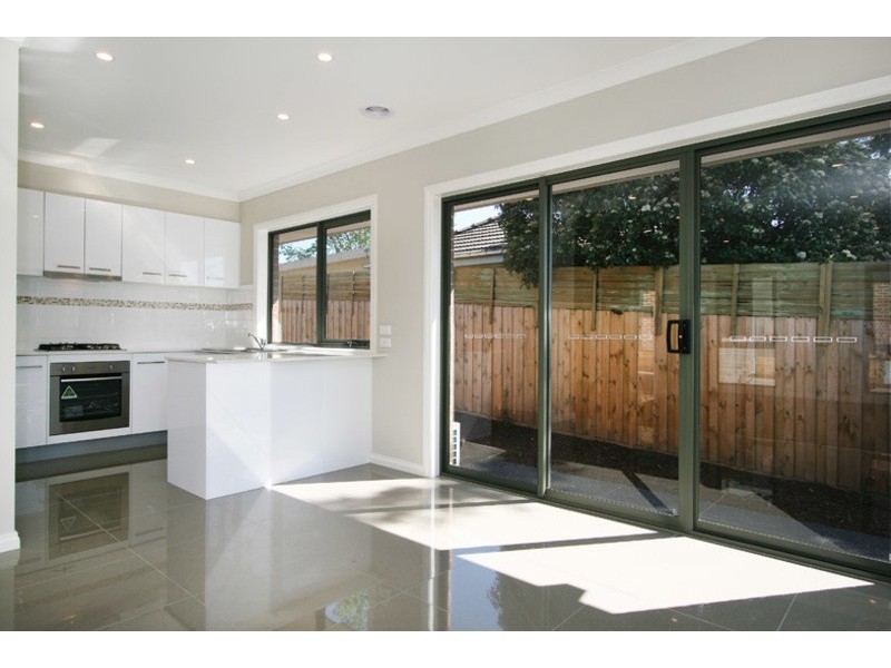 1,7,8,9/37 Tamworth Road, Kilsyth VIC 3137