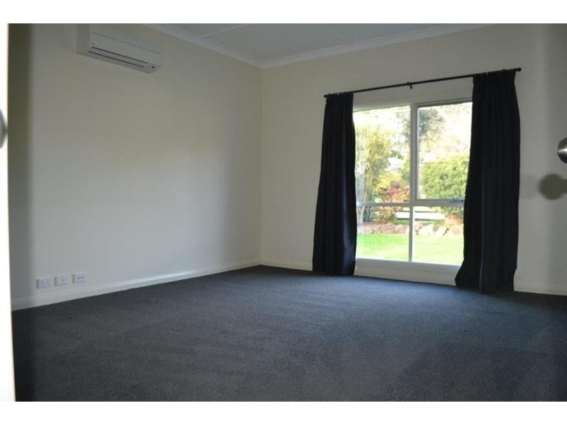 43 Terrigal Crescent, Kilsyth VIC 3137