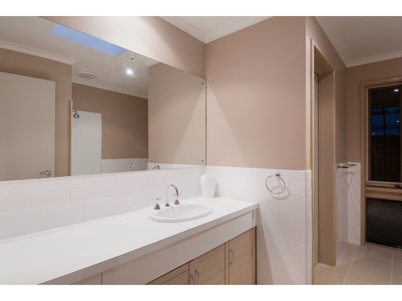 114 Edward Road, Chirnside Park VIC 3116