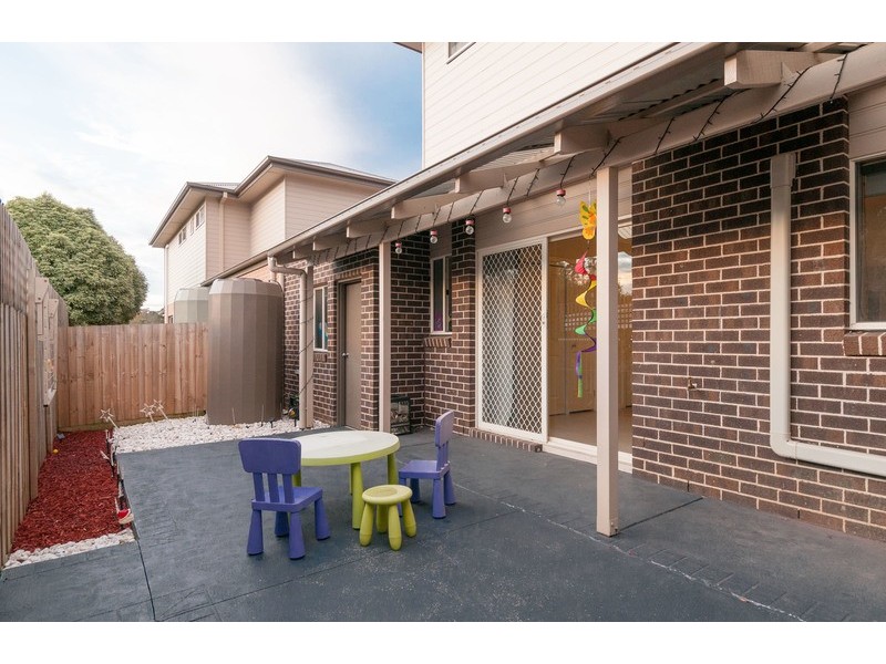 7/15-17 Manchester Road, Mooroolbark VIC 3138
