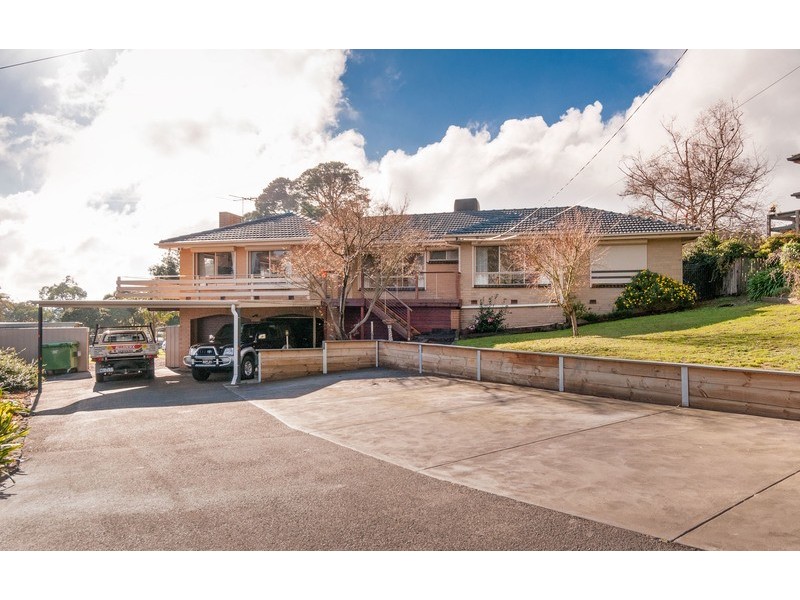 3 Mayfield Court, Montrose VIC 3765