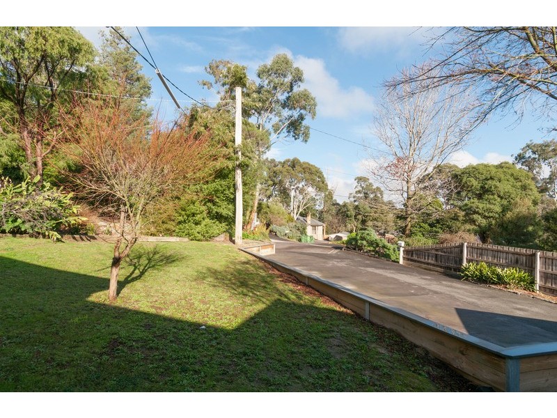 3 Mayfield Court, Montrose VIC 3765