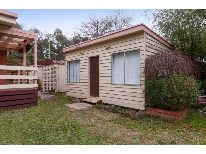 79 Lincoln Road, Croydon VIC 3136