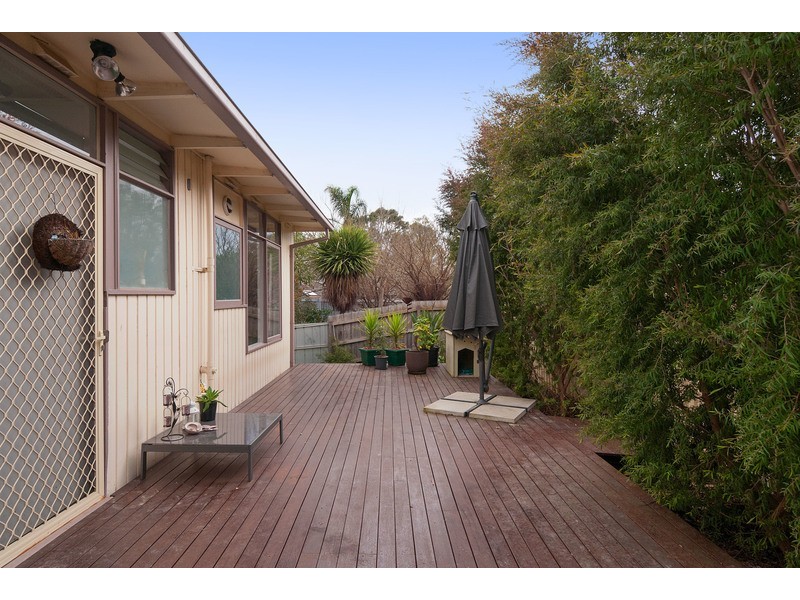 20 Shirley Street, Mooroolbark VIC 3138