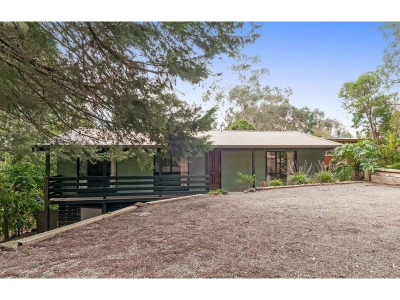 7 Oak Grove, Mount Evelyn VIC 3796