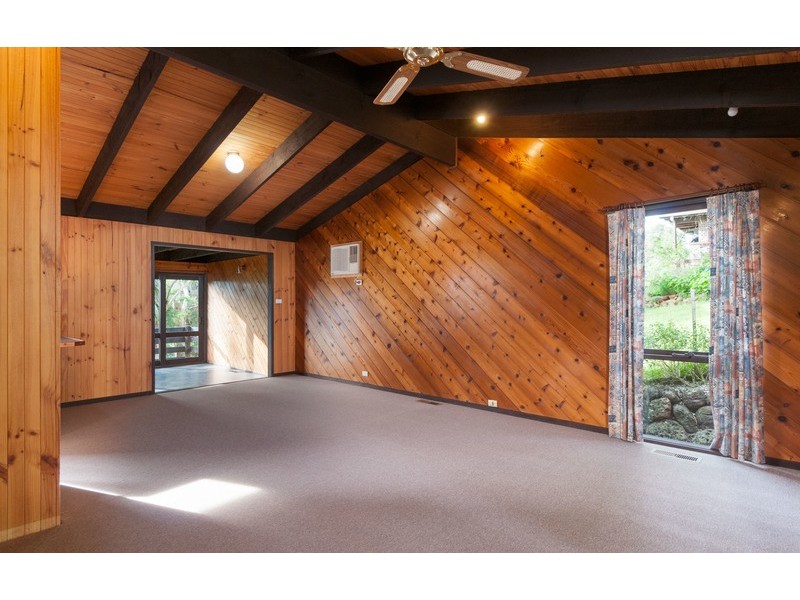 7 Oak Grove, Mount Evelyn VIC 3796