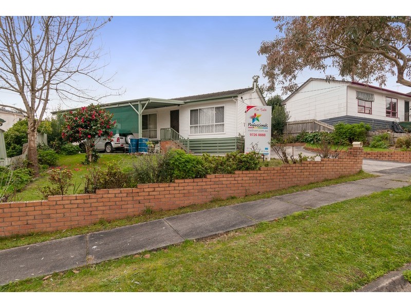 22 Carawa Street, Mooroolbark VIC 3138