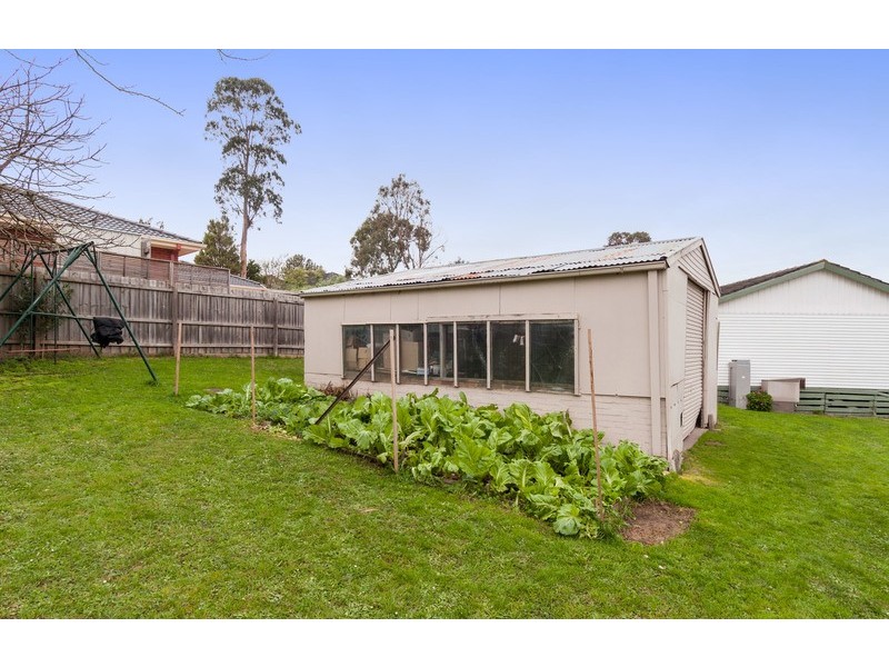 22 Carawa Street, Mooroolbark VIC 3138