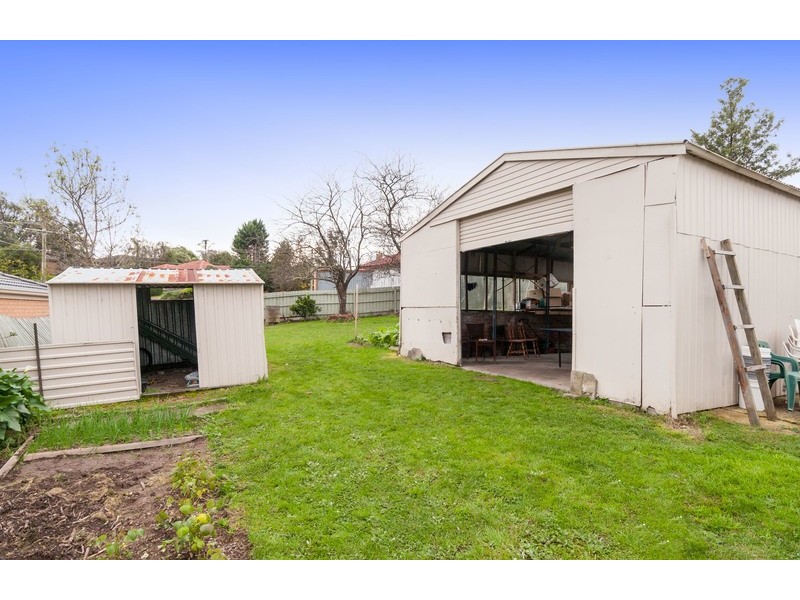22 Carawa Street, Mooroolbark VIC 3138