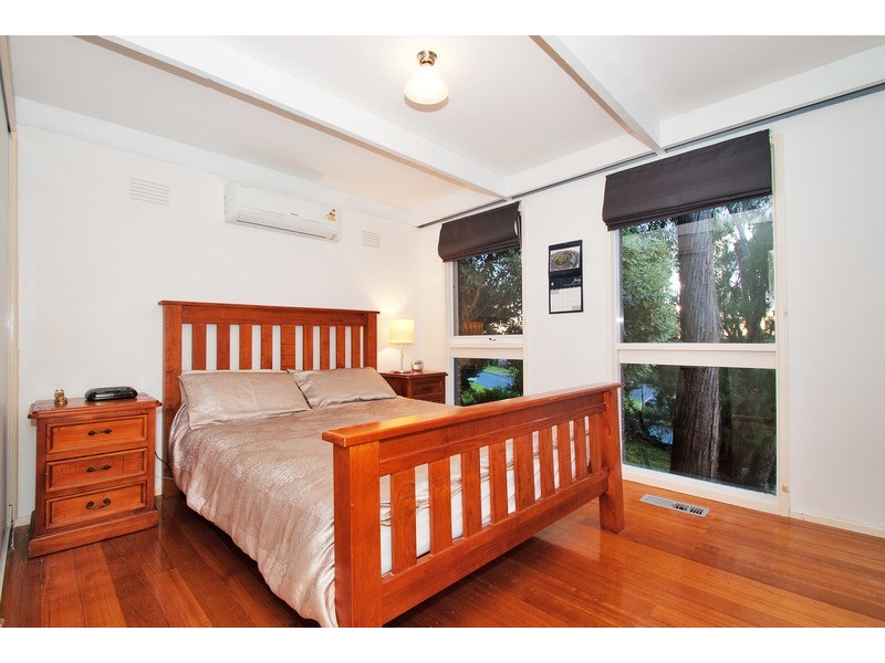 24 Sunrise Hill Road, Montrose VIC 3765