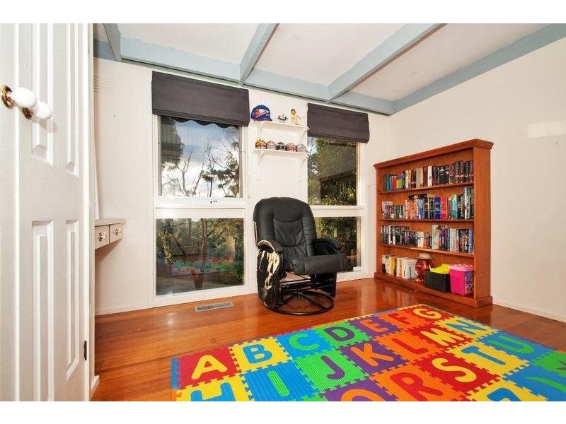 24 Sunrise Hill Road, Montrose VIC 3765